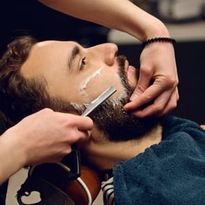 Hvordan sparer jeg penge på barbering? | Made4men Magazine