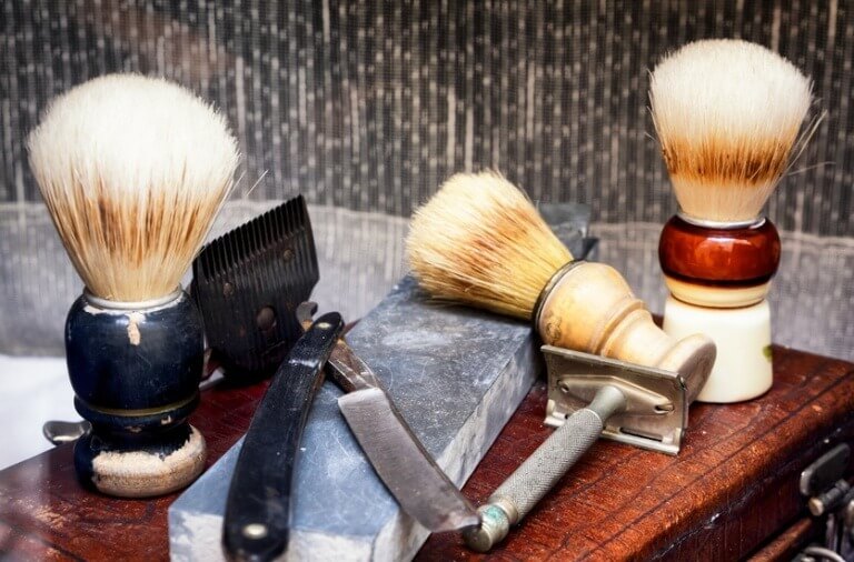barbermaskine og skraber